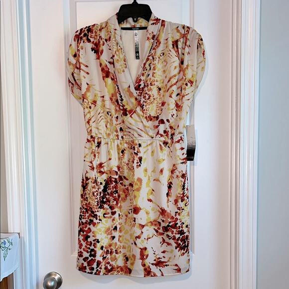 Kensie Vibrant Abstract Print Mini Dress, NWT - Picture 1 of 13